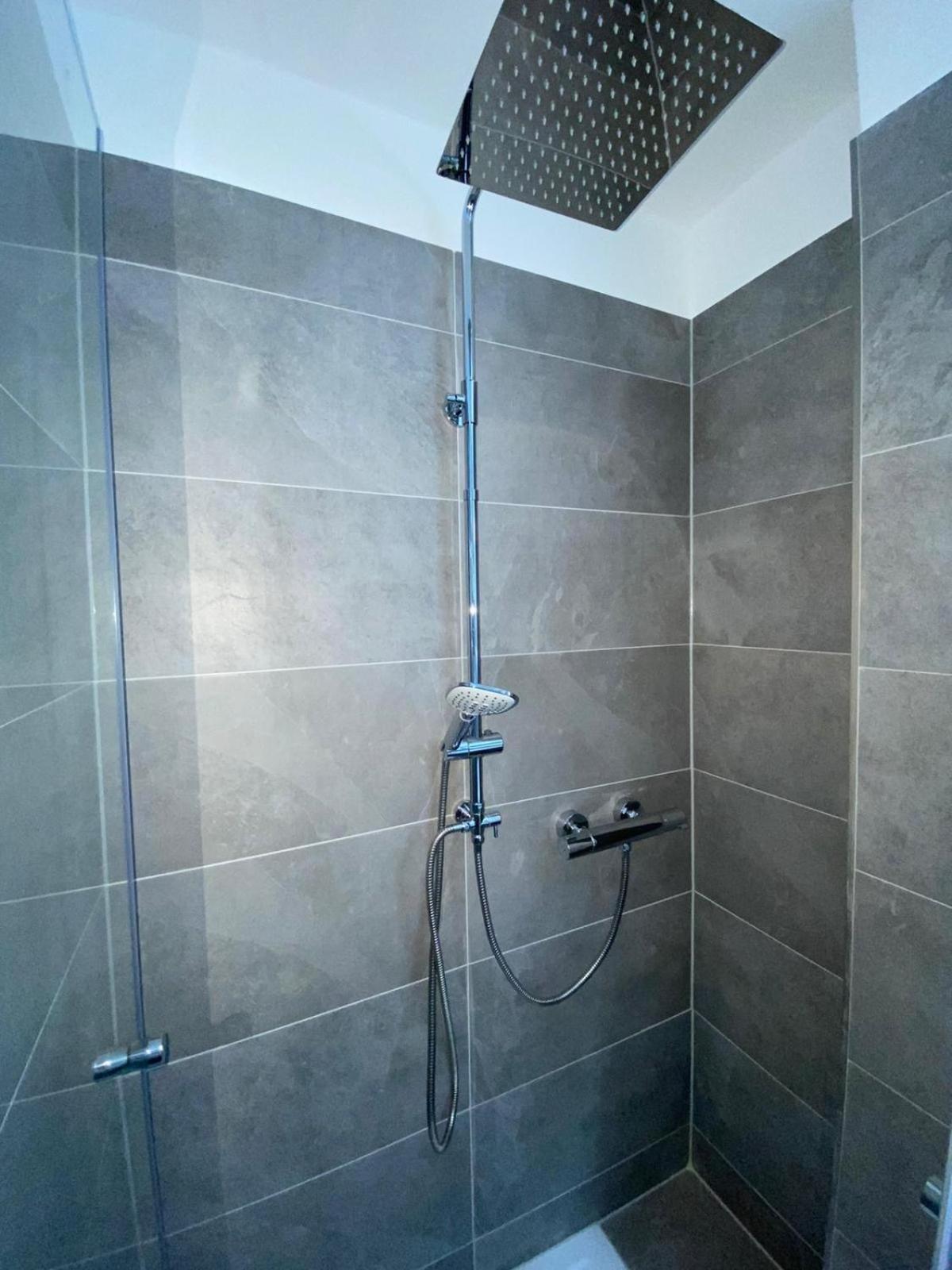Luxus Apartment With Balcony Dortmund Zewnętrze zdjęcie